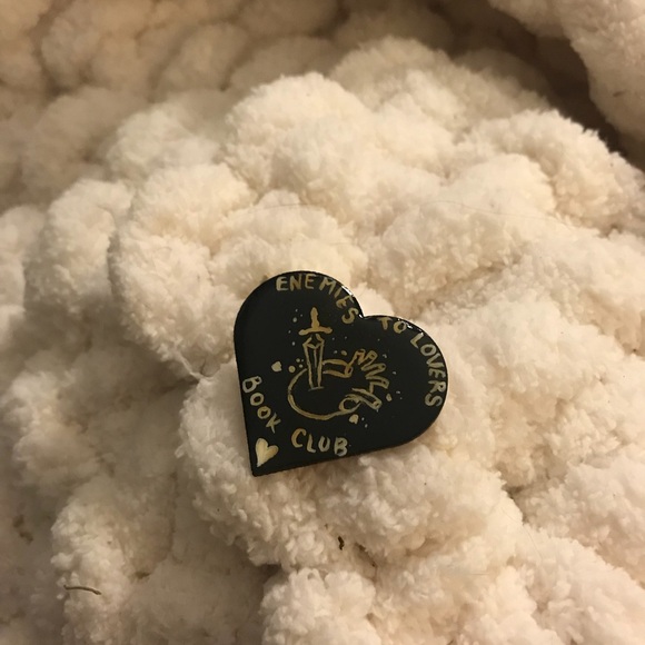 Handmade Jewelry - Enemies to lovers book club pin